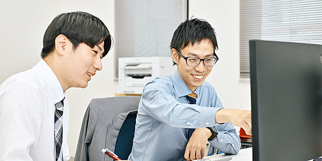 採用情報